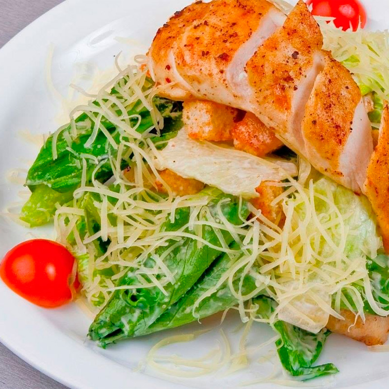 Салат "Цезарь" с курицей Салат "Цезарь" с курицей